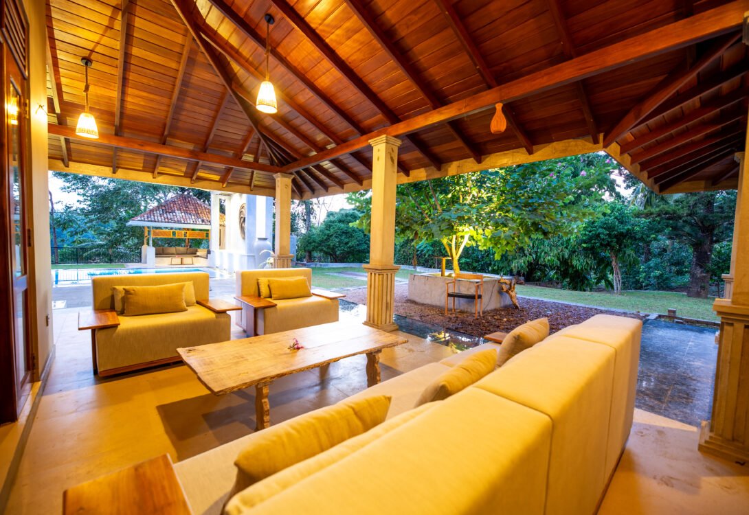 Beralaliya Estate Grand Villa